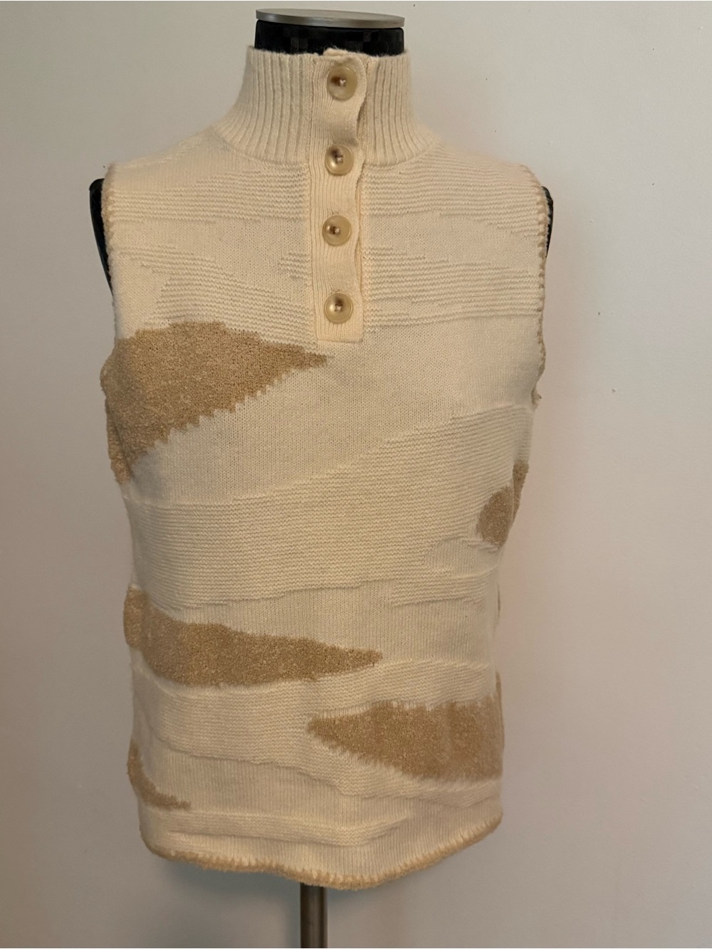 Simorra Cream Vest